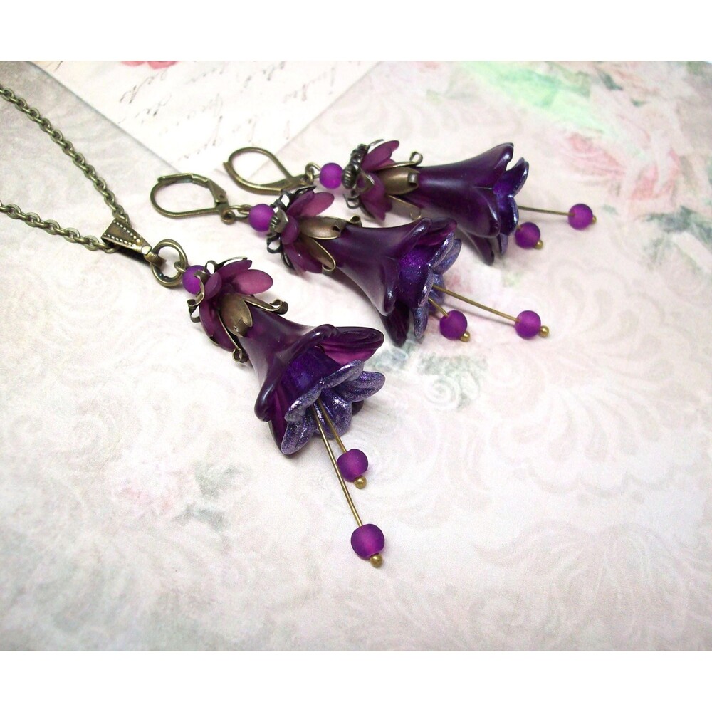 Art Nouveau Floral Jewelry Set, Earrings & Necklace, Vintage Style, Bronze, Arti